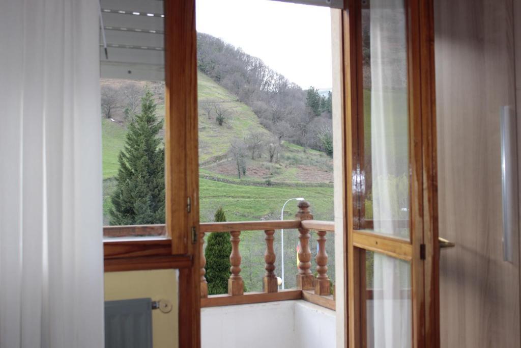Hotel Penagrande Cangas De Narcea Exterior foto