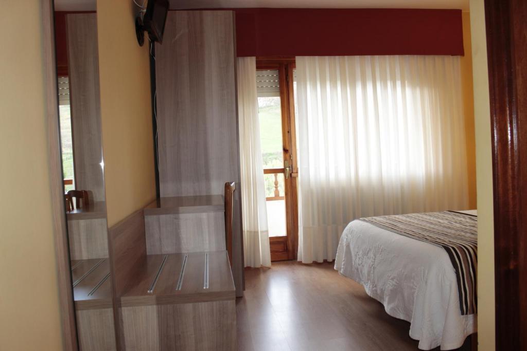 Hotel Penagrande Cangas De Narcea Zimmer foto