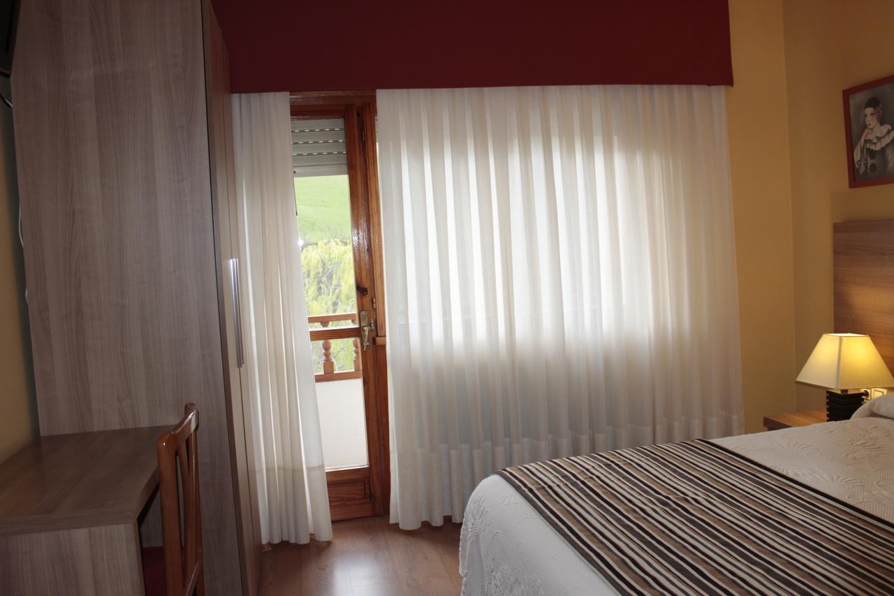 Hotel Penagrande Cangas De Narcea Exterior foto